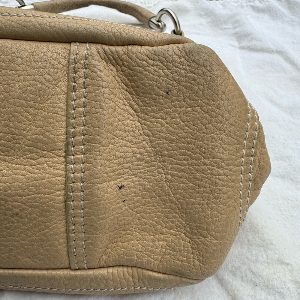 π―% Authentic Vintage Prada Small Shoulder Bag Nude w COA - Picture 10 of 16